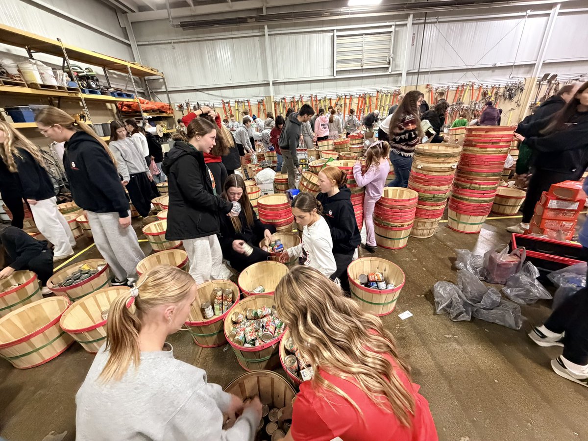 CG Trojan Softball tweet media