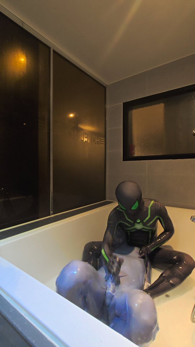 bondageman tweet media