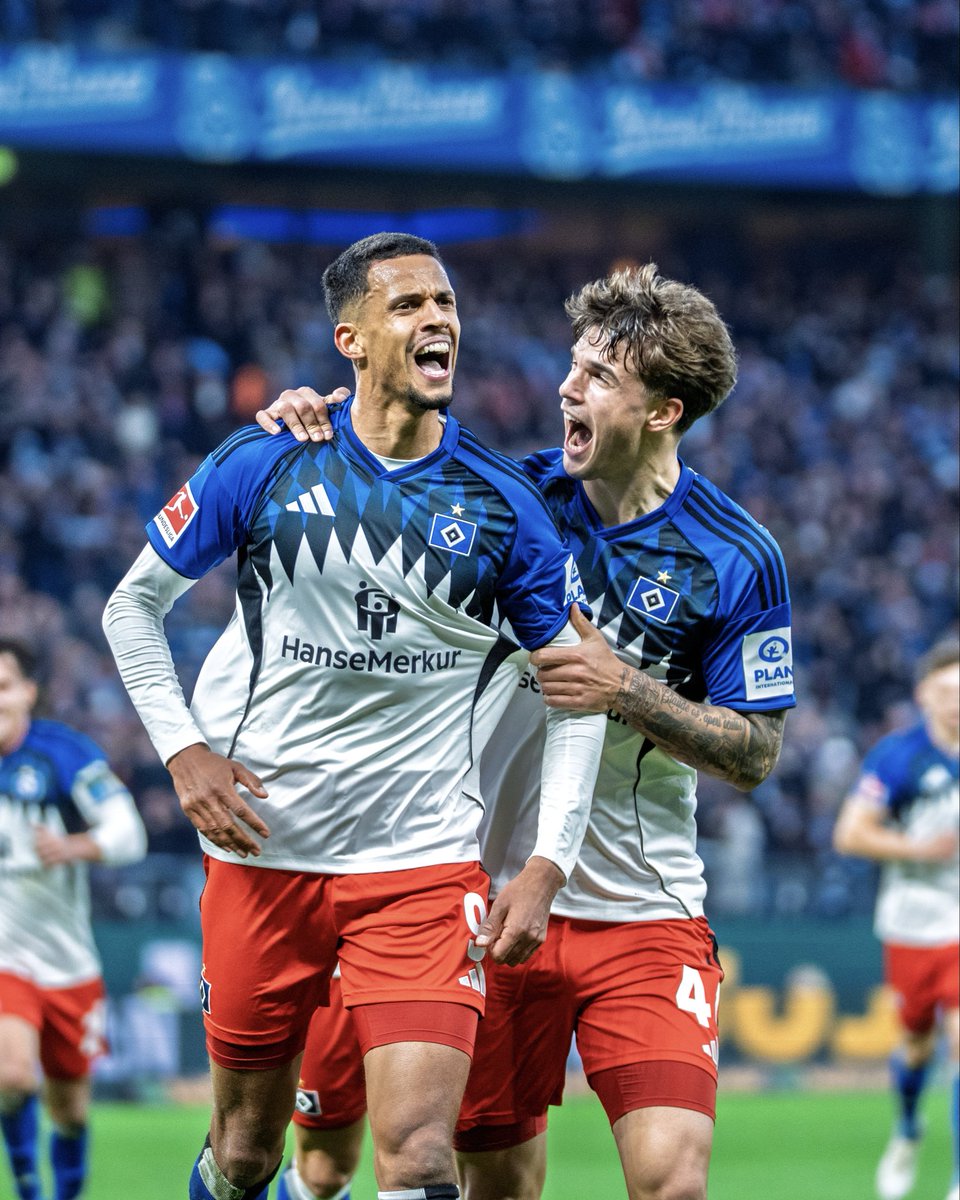 hsv_sc's tweet photo. Besonderer Gast heute auf dem Volksparkett! 🙌

Wir freuen uns auf Bobby Glatzel! 😍

#nurderHSV 
📸 Philipp Heister https://t.co/9zDP2lghHF
