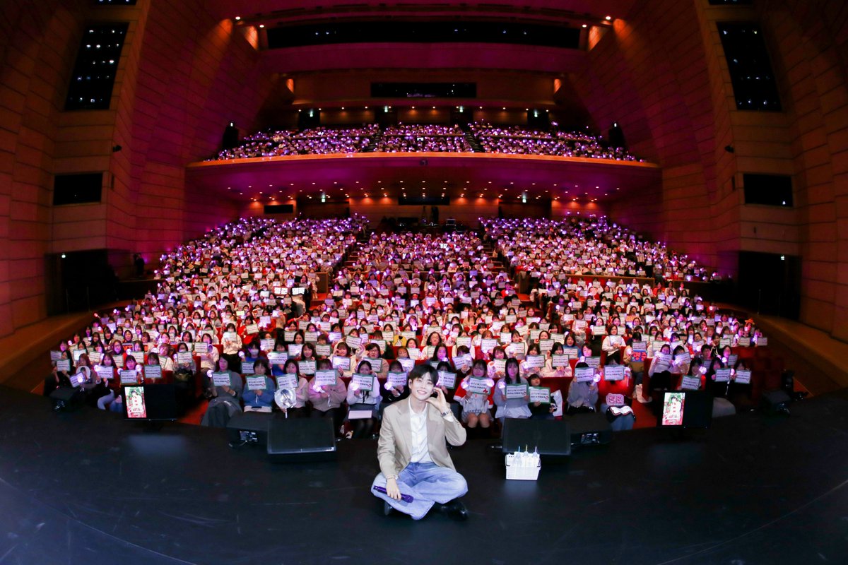 jp_offclastro's tweet image. [📸] 2025.12.20💫

2025 MJ 1st FANMEETING
IN JAPAN : White Christmas

🧡🎄AROHAと幸せな時間🎄🧡

#ASTRO #AROHA #MJ