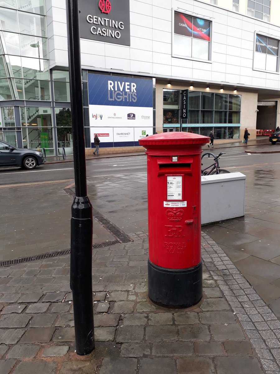 jean_heaney's tweet image. Poor soul has been released but still nil-by-mouth.

#PostboxSaturday 
#RoyalMail