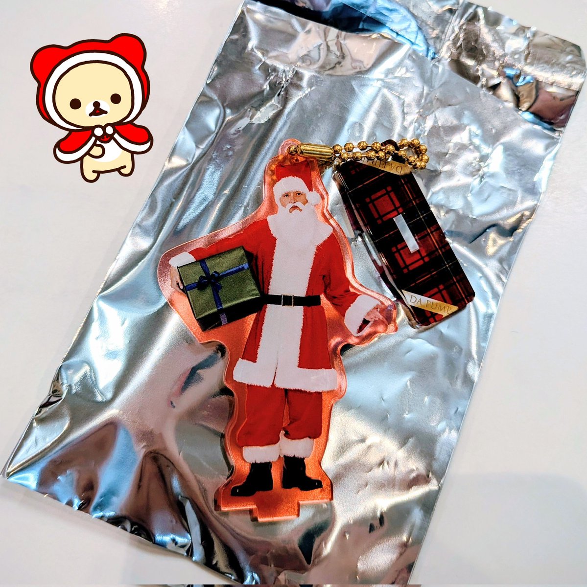 交換】 DA PUMPクリスマスパーティのアクキー ISSAンタ→YORIサンタに