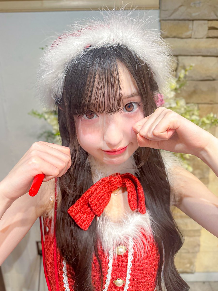 🎄LinQ Christmas Party 2025 🎅
東京でもかわいいサンタさん見れてうれしかったです！

#LinQ #森斗咲羽 ちゃん
#MerryChristmas
