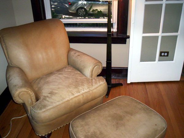 ColorGlo's tweet image. Color Glo's leather re-dyeing process is centered on safety and effectiveness, utilizing proprietary, water-based products that are environmentally sound, non-flammable, and odor-free.