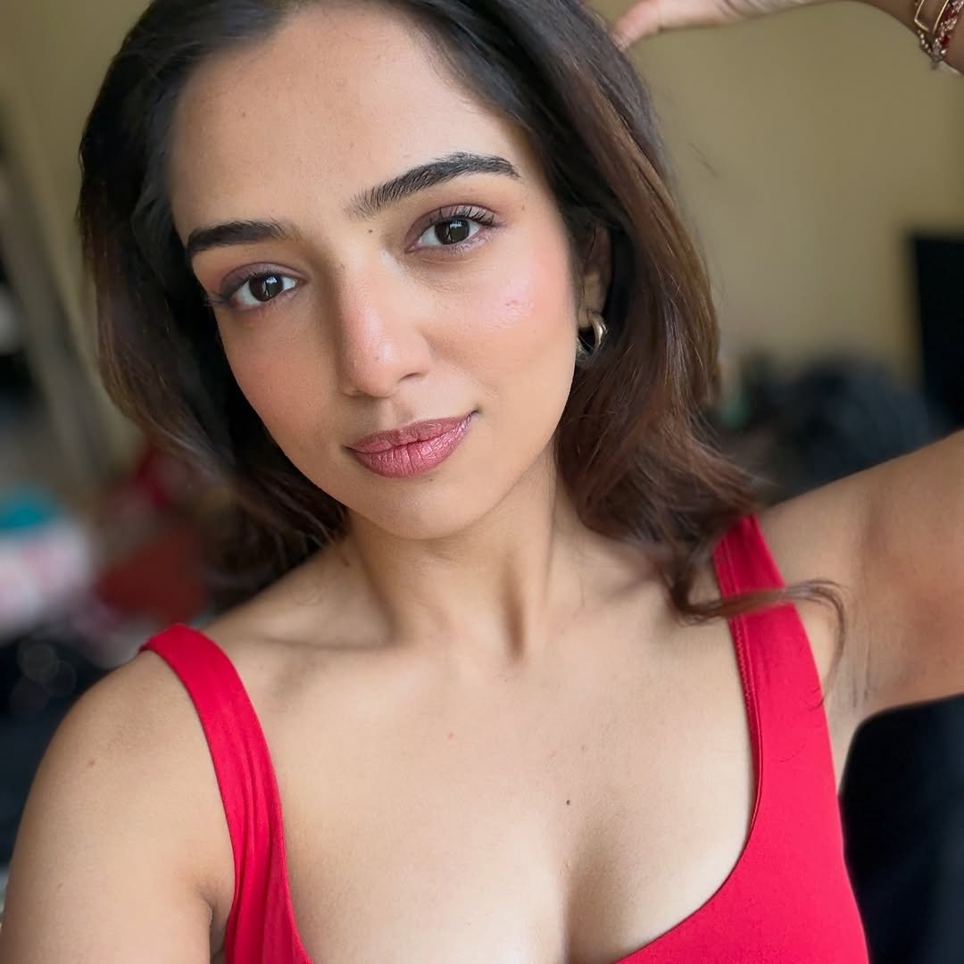 G8nFY2ka4AA3DJT?format=jpg&name=medium