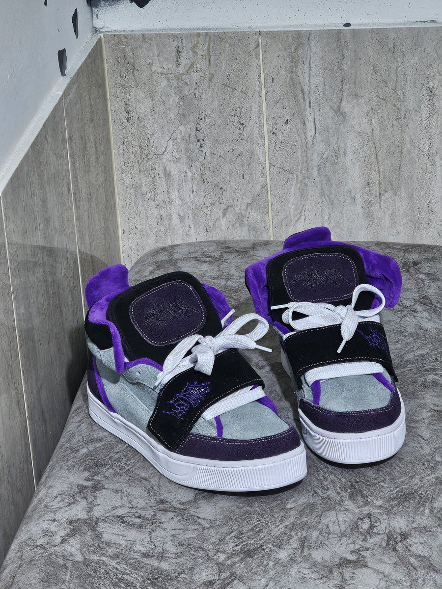 Separa tu cupo para enero 

Puedes abonar desde ya 🤑 

Sneakers skinnyboy