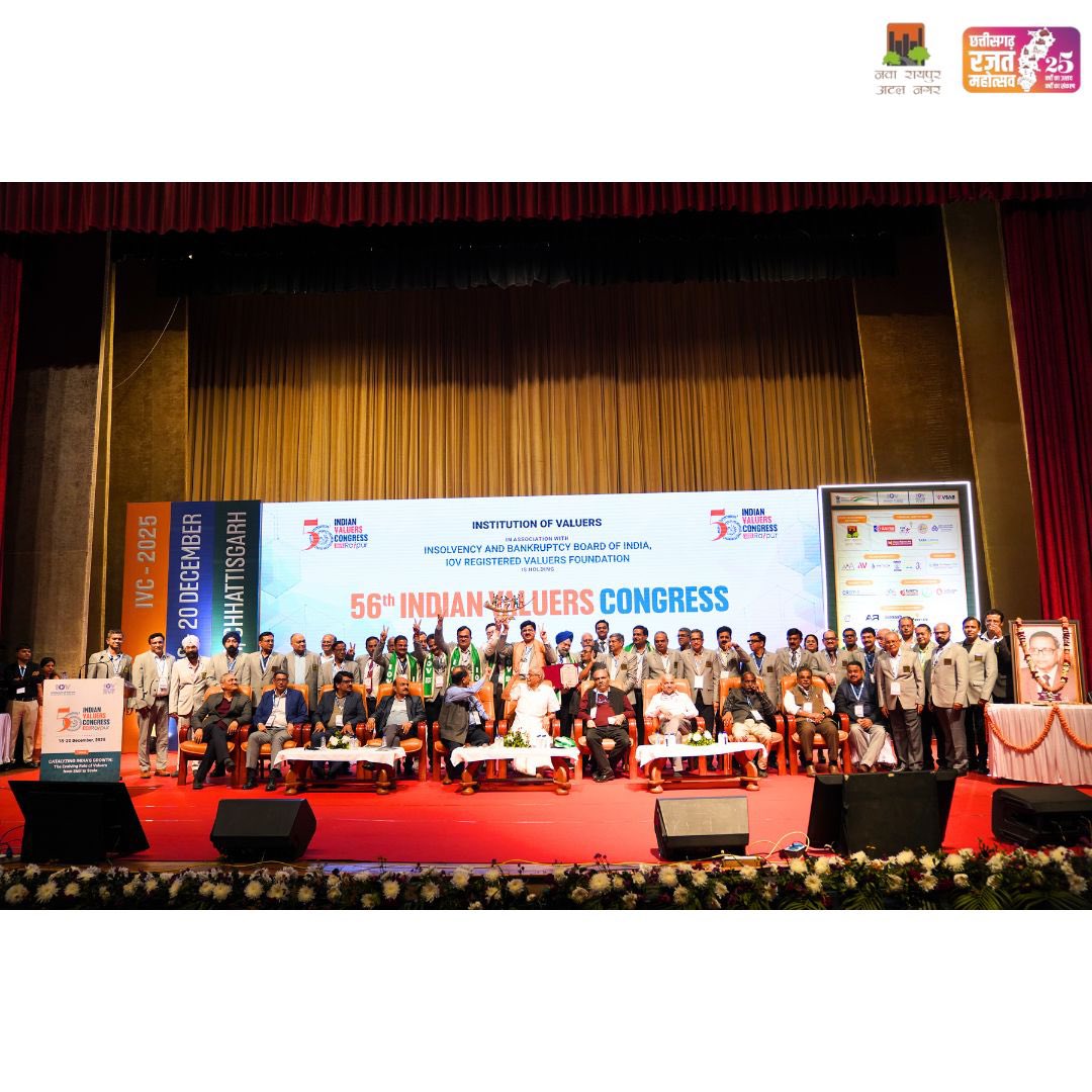 NavaRaipur's tweet photo. As the curtains fall on the 56th Indian Valuers Congress (#IVC2025),NRANVP is proud to have played a pivotal role as the Platinum Partner.

From the buzzing engagement at our VR Stall to the final felicitation ceremony, it has been a privilege to host the nation's best minds. 

We didn't just sponsor an event; we showcased a vision for the future of urban infrastructure. 

Thank you to the organizers and delegates for a historic congress.

#NavaRaipur #NRANVP #Leadership #SmartCity #Infrastructure  #SponsorRecognition #EventRecap