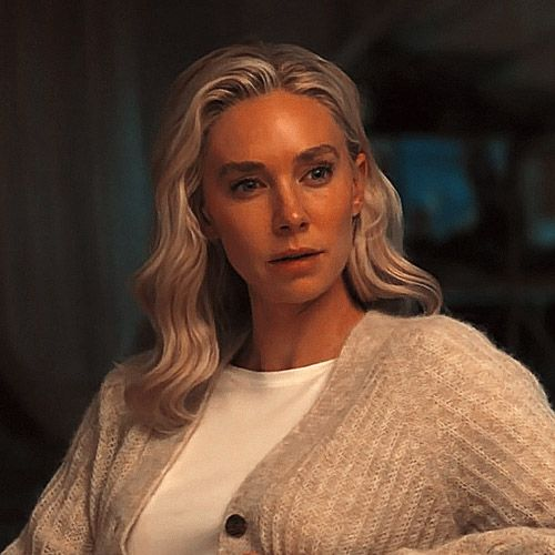 VanessaKirby_15's tweet photo. Good Morning Vanessa Kirby Nation!!!!! https://t.co/8Ps8LWLtPn