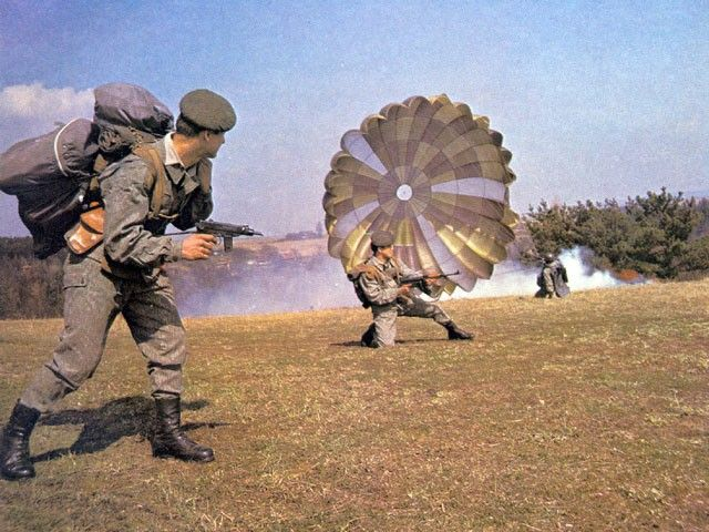 Offizier (@herroffizier_) on Twitter photo 