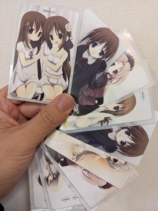 テレカ出てきた!!!今の人知ってるんですかね…