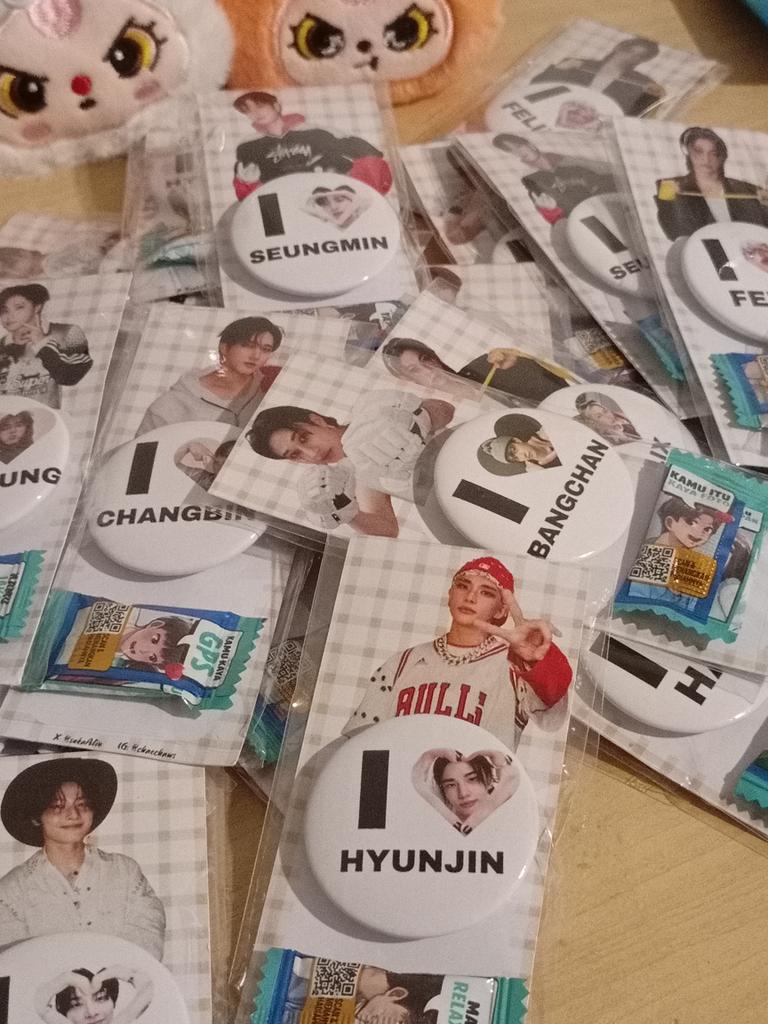 sukaAbin's tweet photo. Becuk aku pke dress kuning yaw
Album only nya kalau mau minta sj https://t.co/6NoJsaCmZx