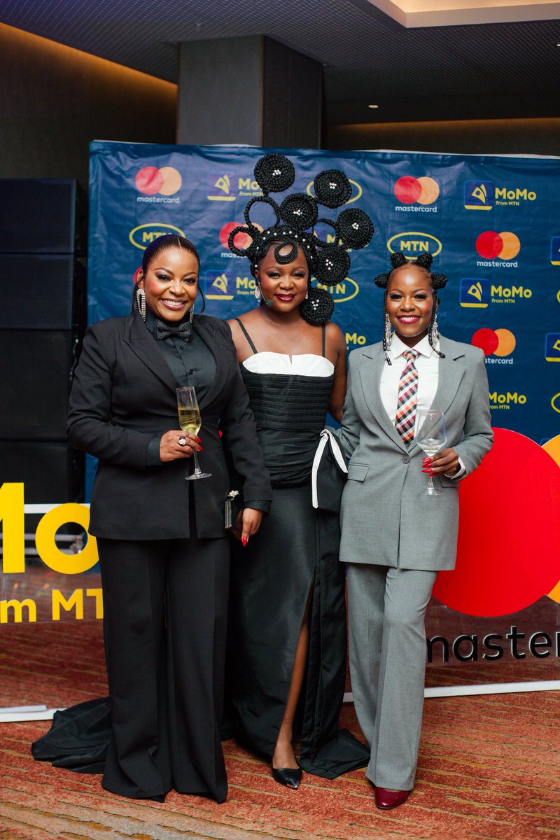 PR Girl Media tweet media