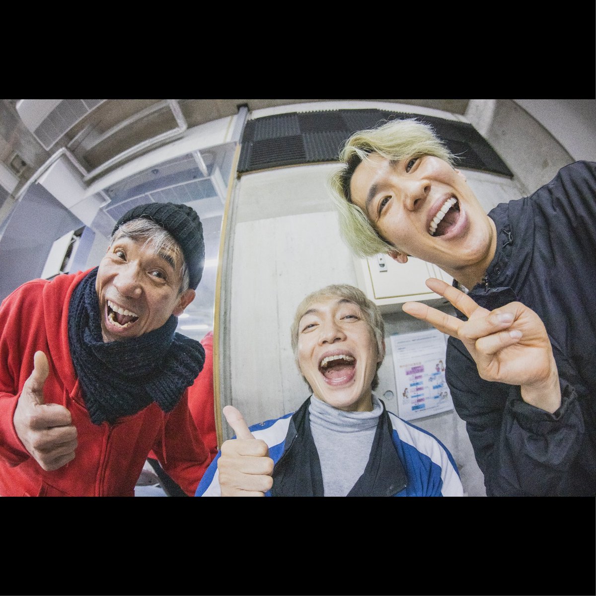 YOUSAYSAY's tweet image. 気づけばコンボイディナーショーまであと4日！！！
いつもコンボイ稽古が始まるといつのまにか時間が経っている、
今回も盛りだくさんのさんさんで
お楽しみに〜
たてさんとくさん💟

#convoy