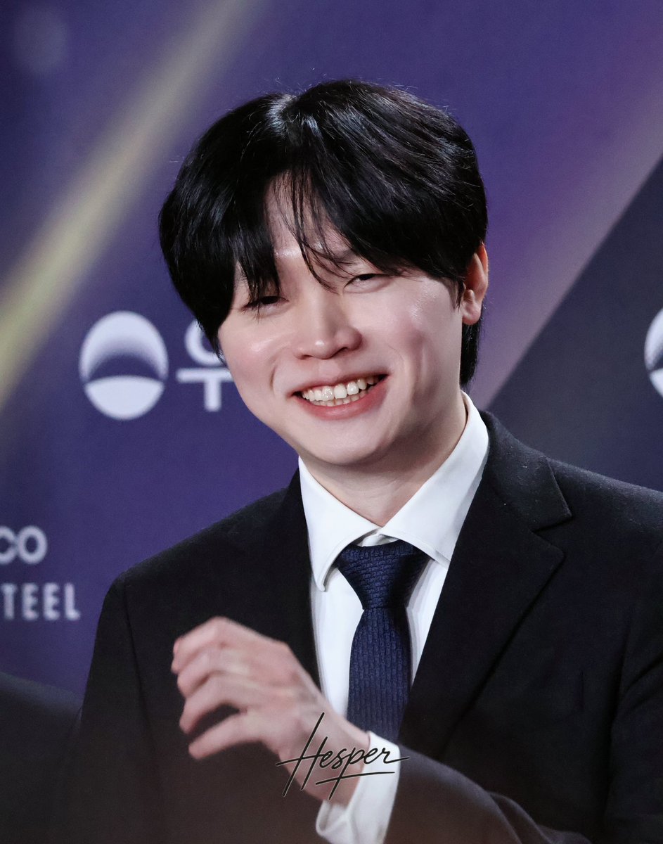 hesper_ujw's tweet image. 행복 🍚

#BDD #KT #LCKAwards