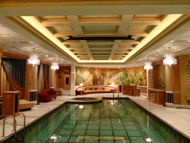 I FOUND IT!
The Clinton pool pic was not at Epstein Island, it's the Empire Hotel pool in Brunei...