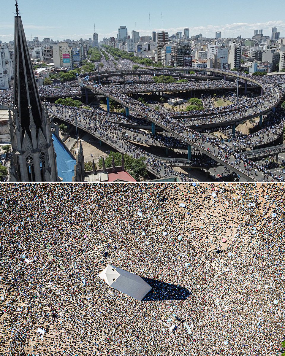 maxikronenberg's tweet image. Un #20dediciembre de 2022, los argentinos nos sentíamos los más felices del mundo😀

Más de 6 millones de personas en las calles festejando el título del Mundial de #Qatar2022 🇶🇦

La tercera ha llegado ⭐⭐⭐

ETERNAMENTE GRACIAS, MUCHACHOS!! 🇦🇷🏆⚽

#Argentina 🇦🇷
#VamosArgentina