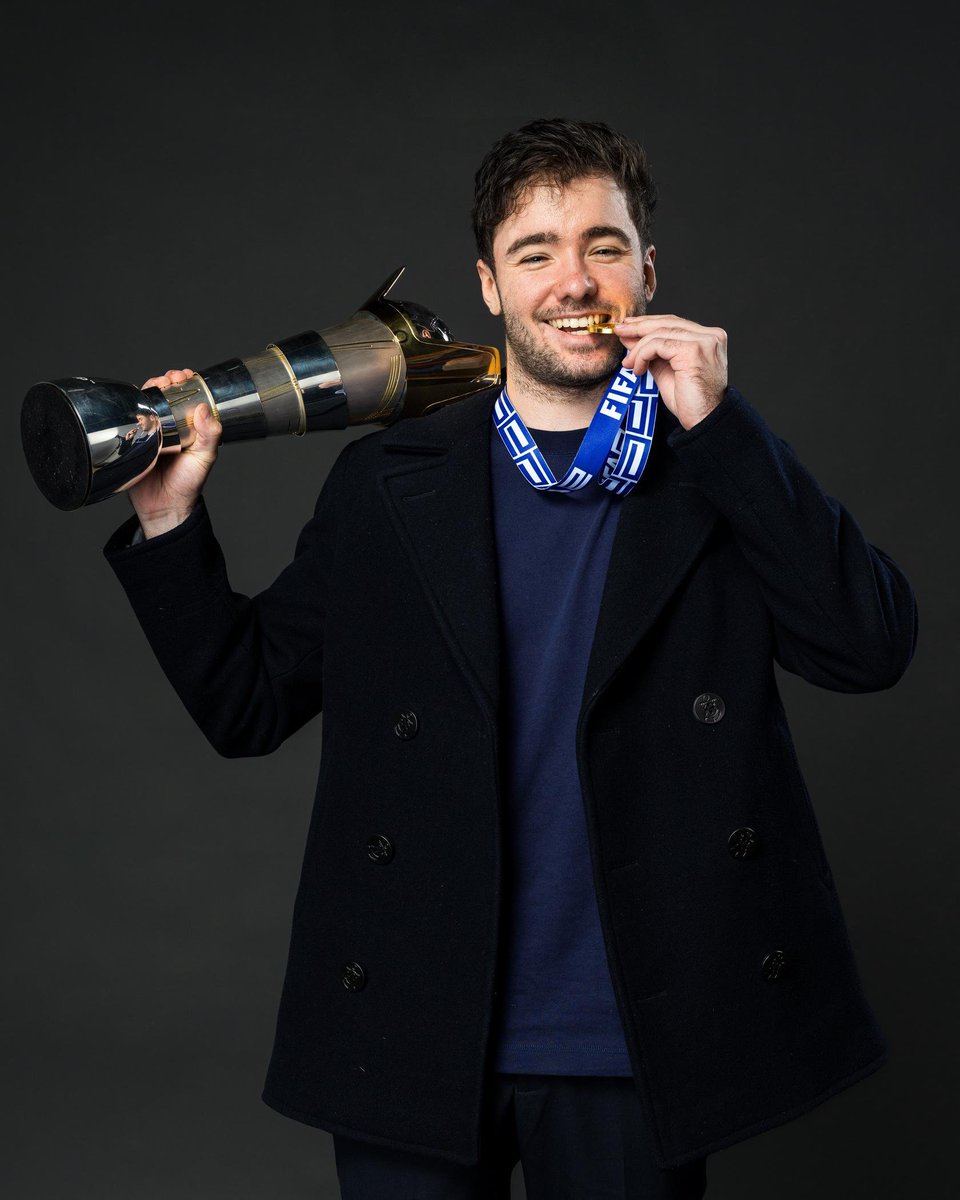 Ferra_RL's tweet image. #NouvellePhotoDeProfil 😜