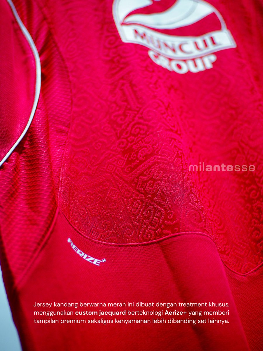 milantesse's tweet photo. Jersey Persiba Bantul x Almer Apparel, Liga 3 Nusantara 2025/26. Detailnya itu loh, edannn. Klub kasta ketiga lho brooo. 🤯 @Jerseyforum @JerseyLigina https://t.co/l1F4s3aCDZ