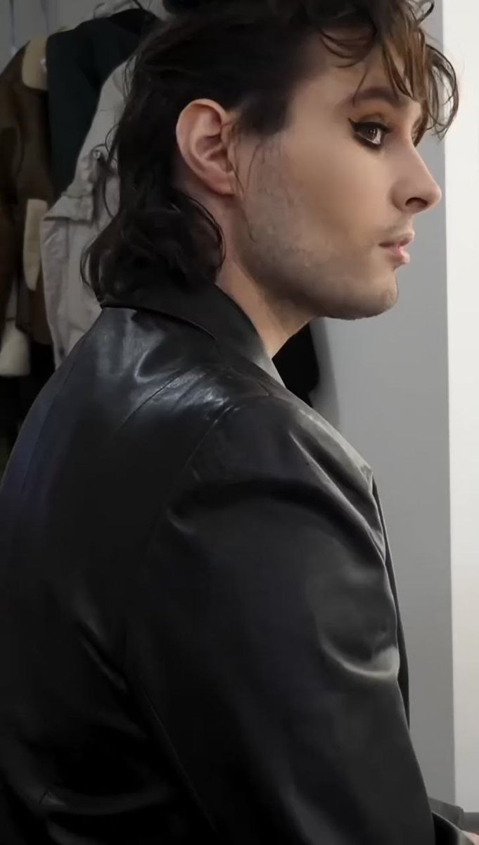 ✦ . ˚ ⋆ day 63
happy late #zifriday 😁🤍