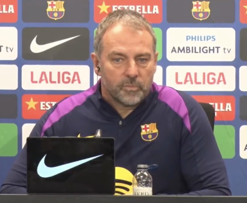 TouchlineX's tweet image. 🚨🗣️ Hansi Flick on his contract renewal with Barça:

"A year and a half for a coach is a long time. I am very happy to work in this club, with Deco and all the staff."

"My technical staff is excellent, Deco is an amazing person and we have an excellent relationship."

"I am…