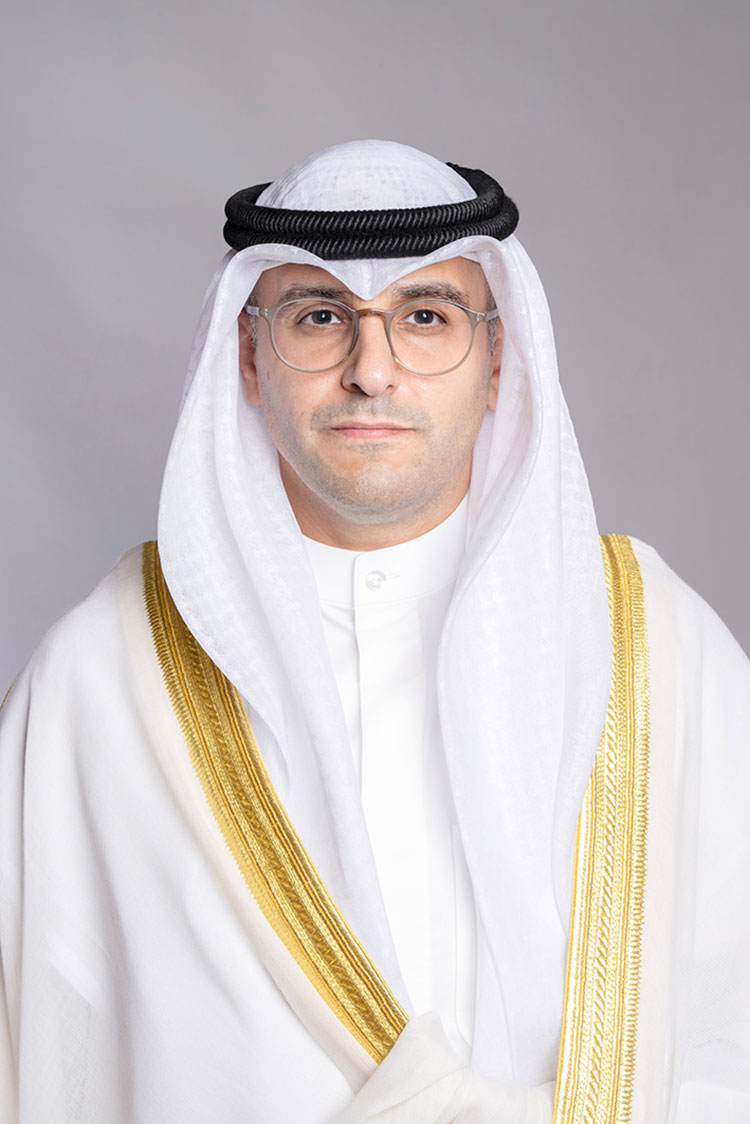 وزير البلدية والإسكان: الكويت تمضي في عهد صاحب السمو بخطى ثابتة نحو ترسيخ الاستقرار وتعزيز مسيرة الإصلاح - أكد أن الأمير أولى اهتماماً بالغاً بتطوير الأداء الحكومي وتحسين جودة الخدمات المقدمة للمواطنين 