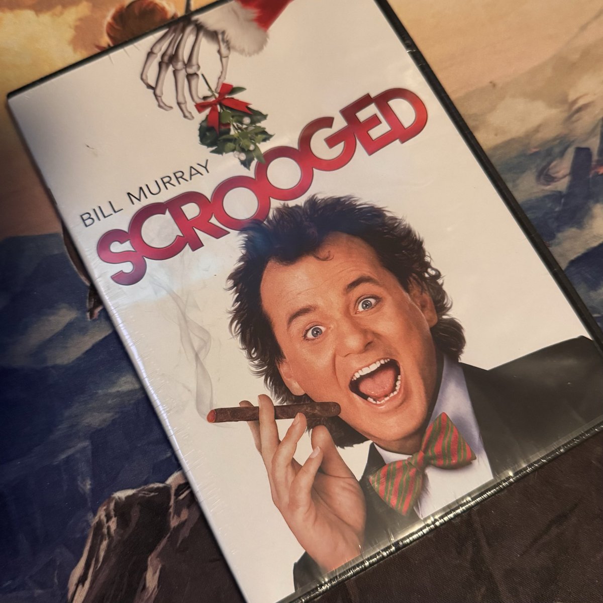 JimmyinGA's tweet photo. My latest physical media pickups, includes holiday #nostalgia, #fantasy fun and #classicTV.

DVD: #Scrooged and #IDreamOfJeannie  Complete Series

Blu ray: #DungeonsAndDragons Honor Among Thieves

#PhysicalMedia #MovieCollectors #BluRay #DVD https://t.co/3UOdC3WUxp