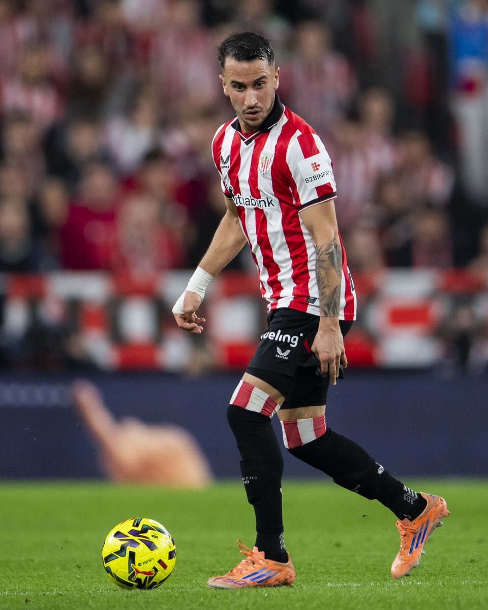 AthleticClub's tweet image. 🎟️ ¡Consigue DOS ENTRADAS para el partido de este lunes en San Mamés!

📲 Sigue a @AthleticClub &amp;amp; @B2BinPay
❤ Like &amp;amp; RT
💬 Menciona a tu acompañante

🍀 Ganador/a, mañana, domingo, a las 12:00h. Zorte on!

#AthleticEspanyol #AthleticClub 🦁