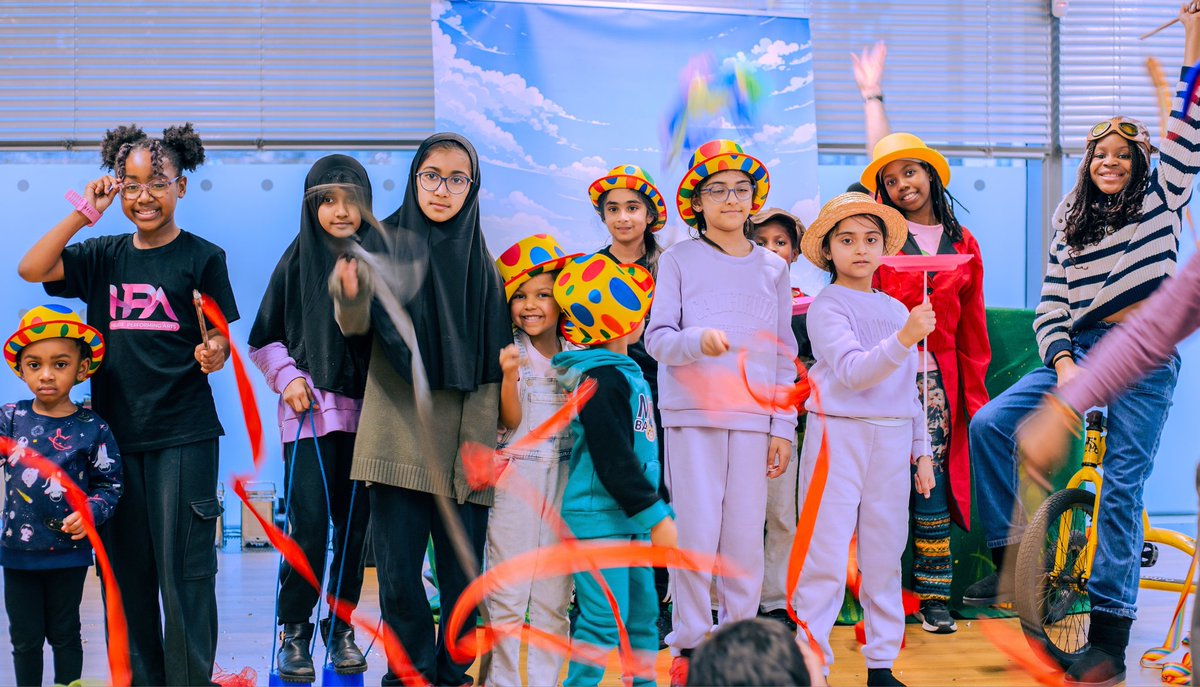 Splats Entertain 🎭🤹♀️ tweet media