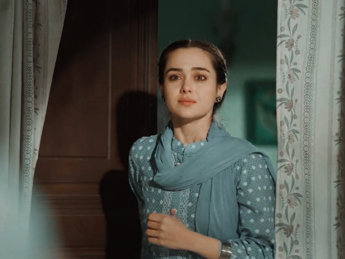 Pretty people in pretty outfits. 🖤✨

{#RishitaKothari • #ParthSamthaan • #SeherHoneKoHai}