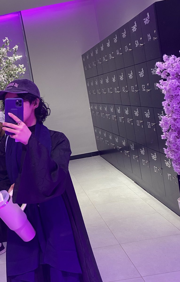 vilvan_'s tweet image. 