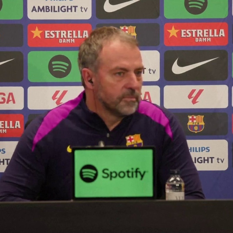 🚨🗣️ Hansi Flick: "Raphinha not in FIFA The Best XI? There is a situation I wanted to comment on. The best lineup of FIFA is a joke."

"Raphinha was the Champions League topscorer. That's unbelievable. The most important thing is his effect."

"It's a serious joke. I can't