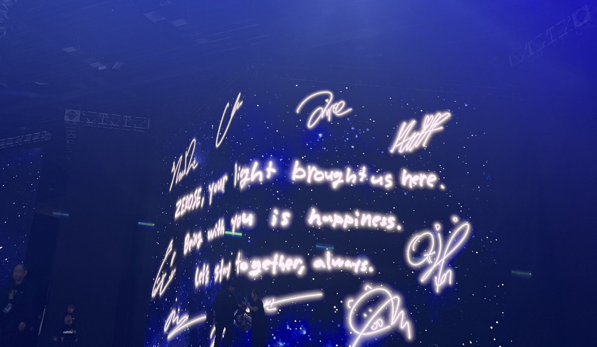 sunlightshb's tweet image. zerose, your light brought us here. 
being with you is happiness. 
let’s stay together, always 

💙✨