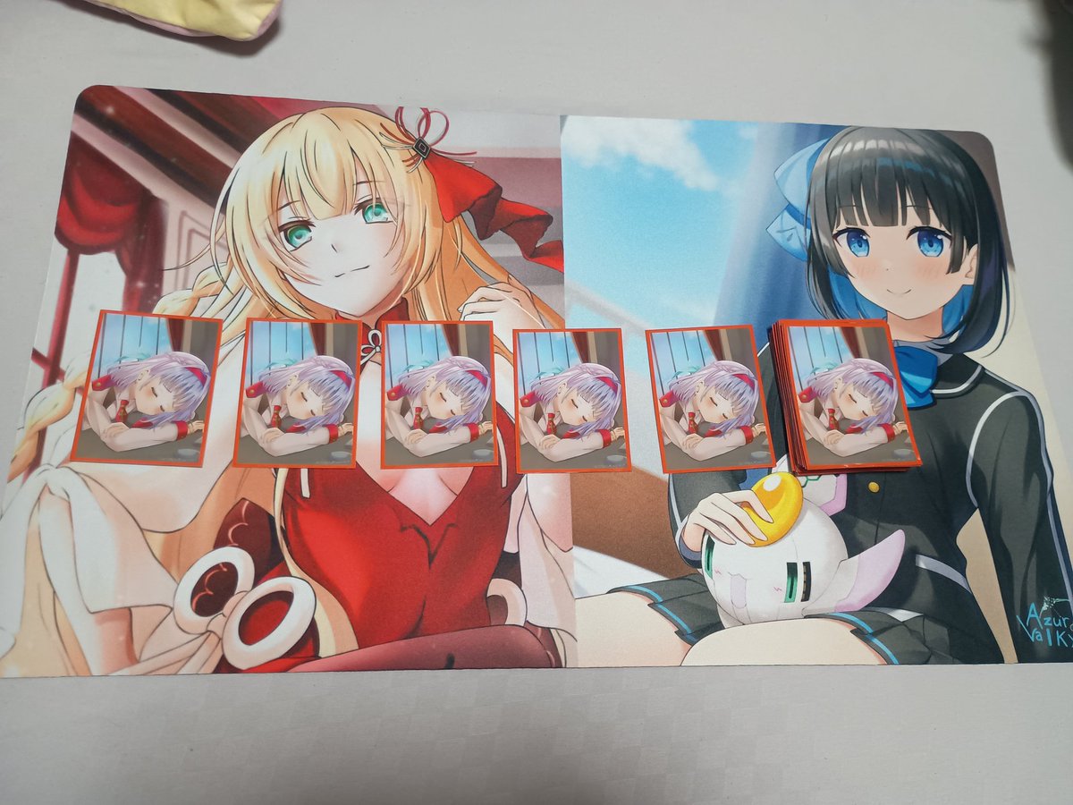 プレイマット届きました！ スリーブ置くとこんな感じ (ユナイトの置き