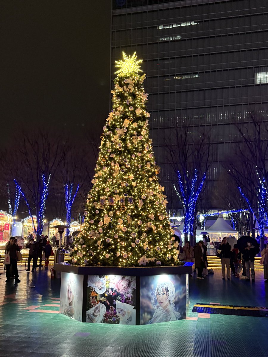 駅到着から帰りのツリーまで存分に楽しめたね #ももクリ2025