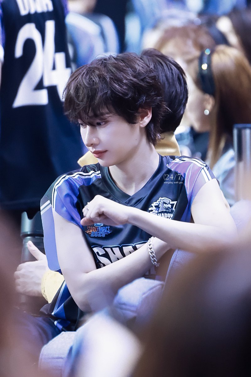 247withuuuu's tweet image. 20/12/25

🥺

OFFGUNBABII SHADOW EAGLE
#GMMTVStarlympics2025
#ออฟกัน #OffGun
#กันอรรถพันธ์ #GunAtthaphan 
@AtthaphanP