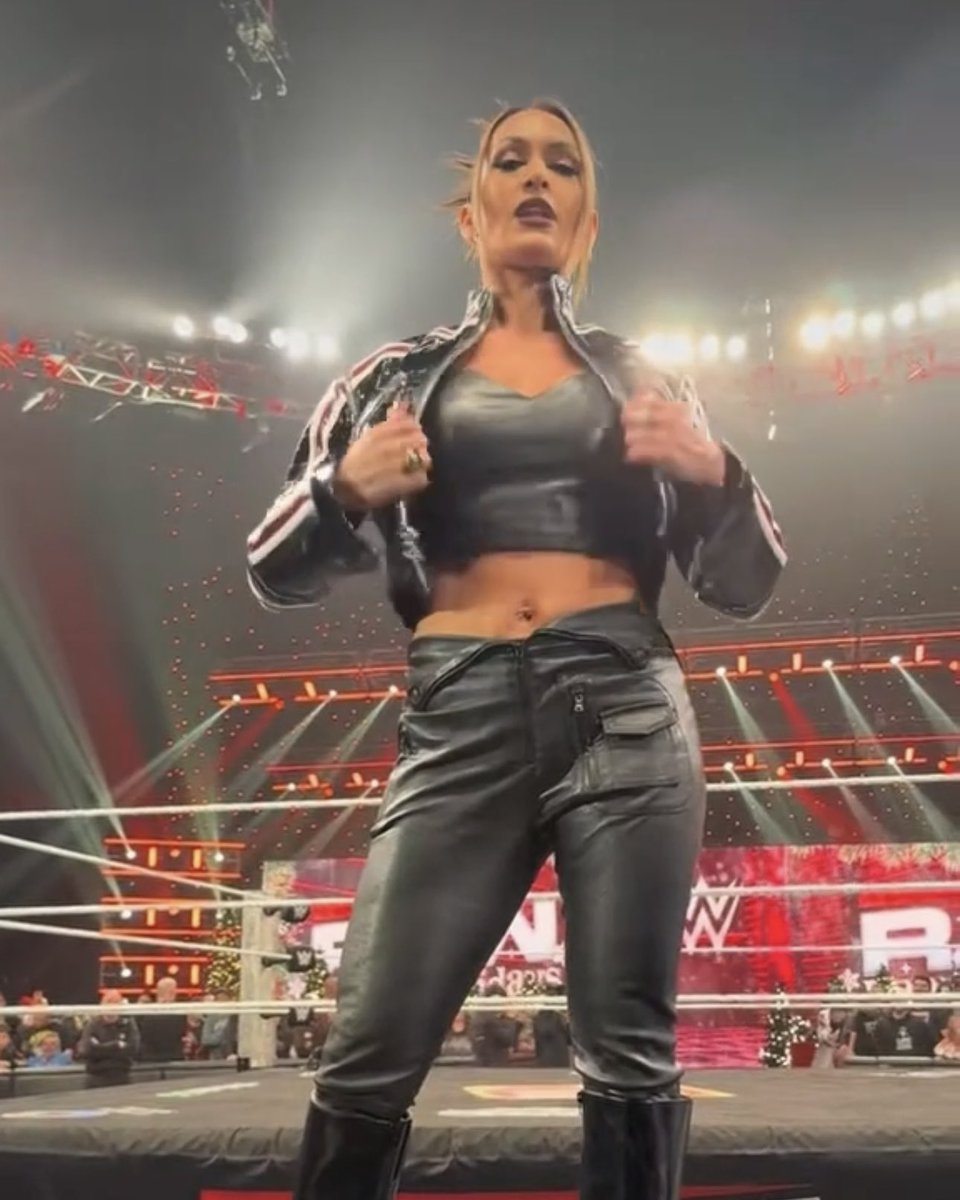 Nikki Bella with her new look for Raw Dec. 22:

“I am Nikki Bella, okay! I am a Legend, I am a Hall of Famer, and I am a former champion.

And this is what champions look like. Do you get that?”