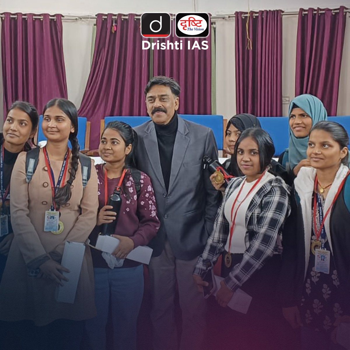 drishtiiaseng's tweet photo. Empowering young minds through knowledge and guidance ✨
Glimpses from the seminar at Patna College, Patna.

#UPSC #Seminar #PatnaCollege #Patna #Bihar #EducationalSeminar #InspiringStudents #PathToSuccess #YouthEmpowerment #DrishtiIAS #DrishtiIASEnglish https://t.co/Q8izHd2QV5