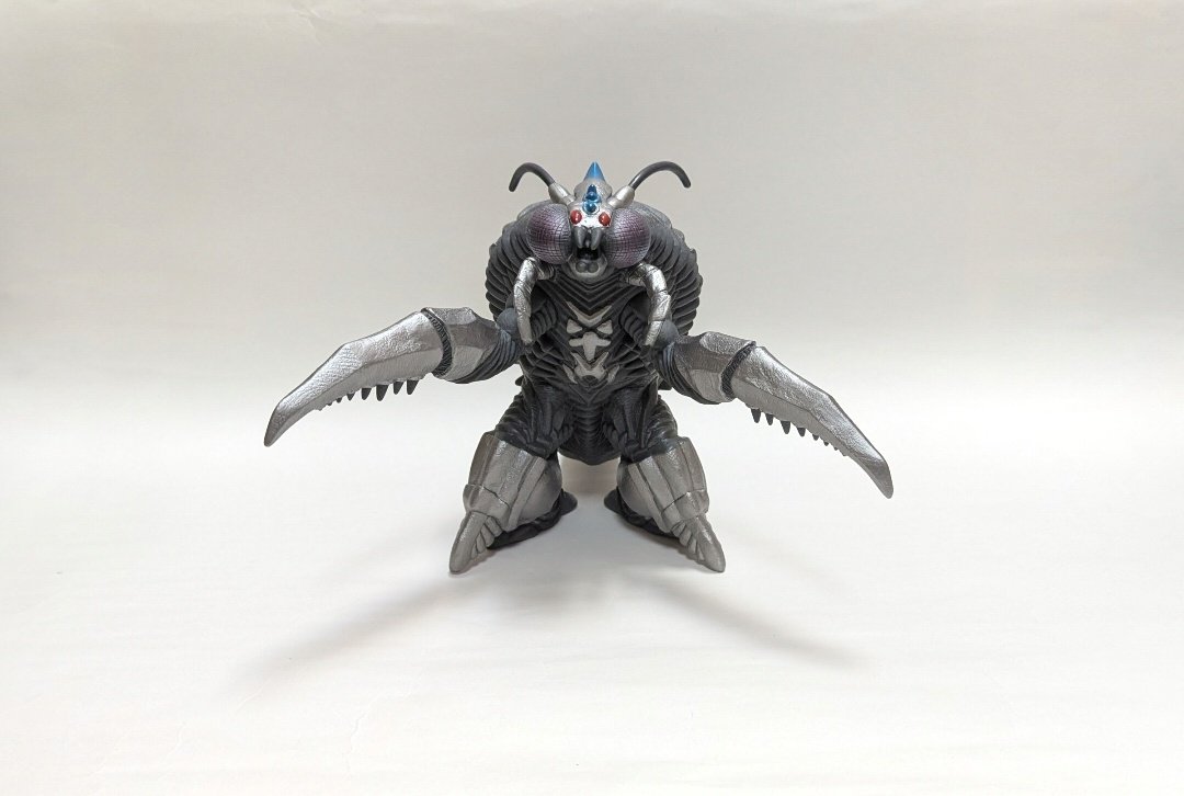 ムービーモンスターシリーズ× ウルトラ怪獣DX ヴァグセクト(大型) 第1