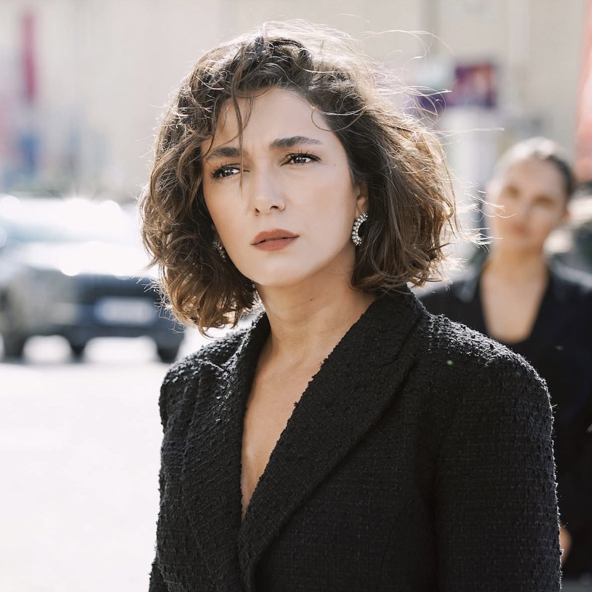 hot younger brother, fine as hell older sister duo #Doc