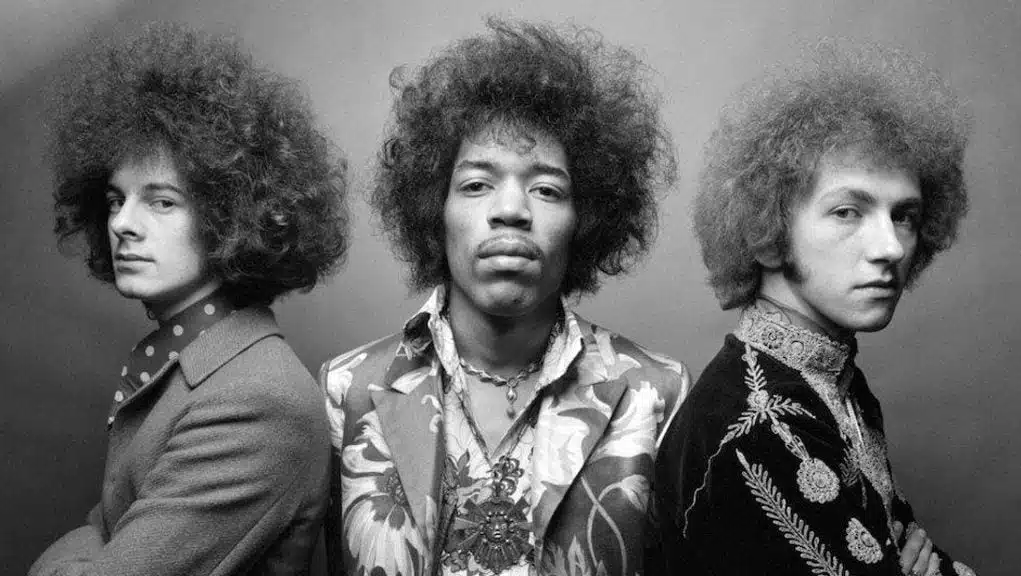 musiclipse's tweet photo. The heirs of Noel Redding and Mitch Mitchell sue Sony Music UK and the Jimi Hendrix Estate over streaming rights. A new legal chapter for The Jimi Hendrix Experience.
#JimiHendrixEstate #SonyMusicUK #StreamingRights #NoelRedding #MitchMitchell
https://t.co/Kj2ubED260 https://t.co/Eot95GpOhG