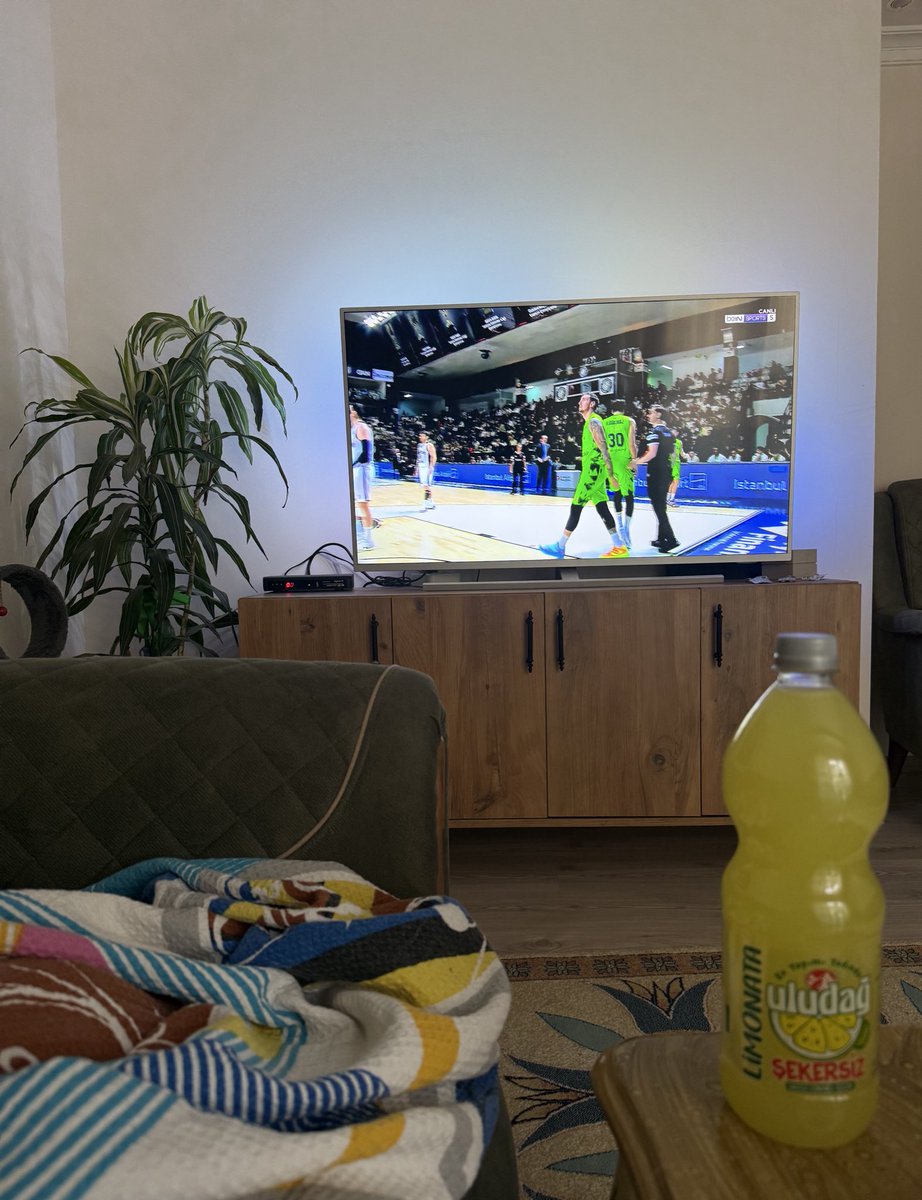 Hastalık nedeniyle salona gelemedim, 12/12 için ekran başında alandayız 🫡