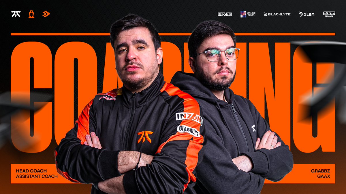 FNATIC's tweet image. Last but not least...

A warm welcome back to @GrabbZ_ and @Gaax__ as our coaching staff for 2026!
