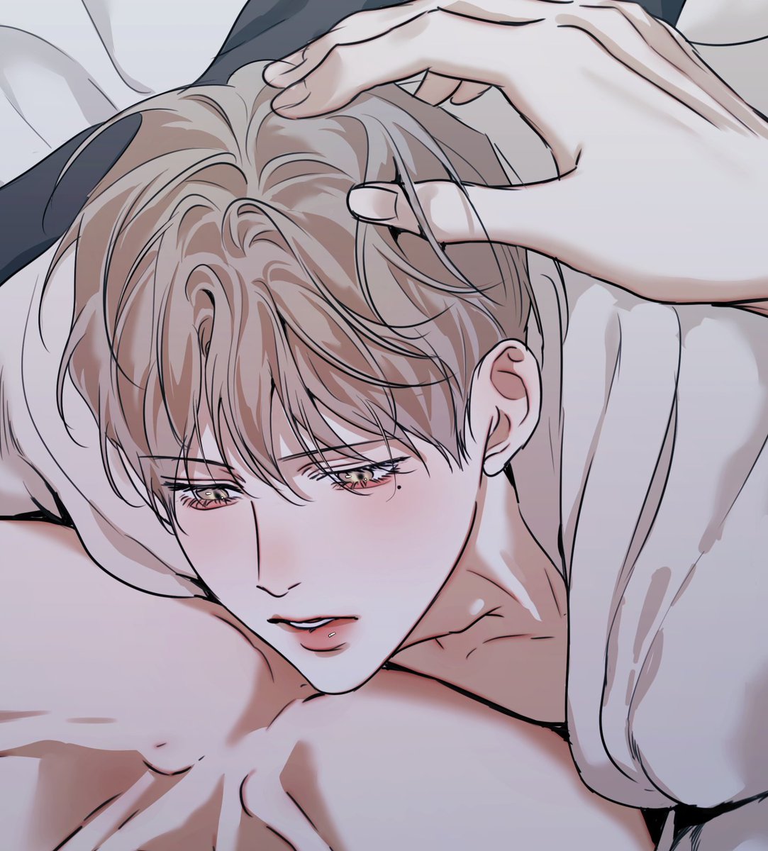 [애욕] 72화가 올라왔습니다!
KR) lezhin.com/ko/comic/desire
JP) beltoon.jp/detail/desire
DE) lezhinde.com/detail/dbd_002…
[UN]
TH) boomtoon.com/detail/love_an… 
EN) lezhinus.com/en/comic/cry_r… 
ES)  lezhin.es/detail/ahogado…
TW) bomtoon.tw/detail/love_an…
FR) lezhinfr.com/detail/bt_1110…