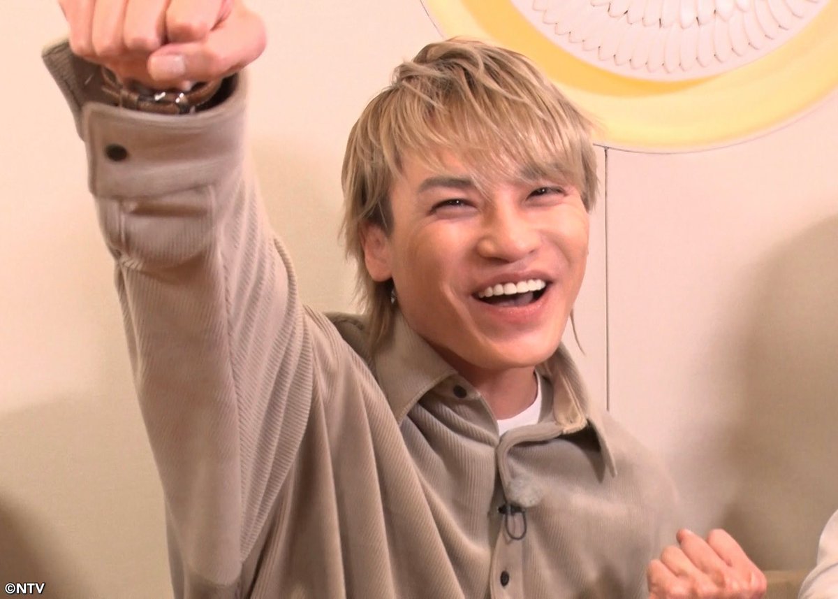 shu1tv's tweet photo. 8時30分頃からはシューイチプレミアム✨

お店で一番高い料理の値段を予想して負けた人が自腹でお支払いする高し飯💴第9弾
#吉村崇 さんが一年振りに参戦🔥

ギラギラした街六本木で2025年自腹納め💸
最多出演 #酒井貴士 さんと自腹総額1位の #二階堂高嗣 さん2025年最後の戦いは一体どうなる🙄⁉️ https://t.co/z3CU15r11k