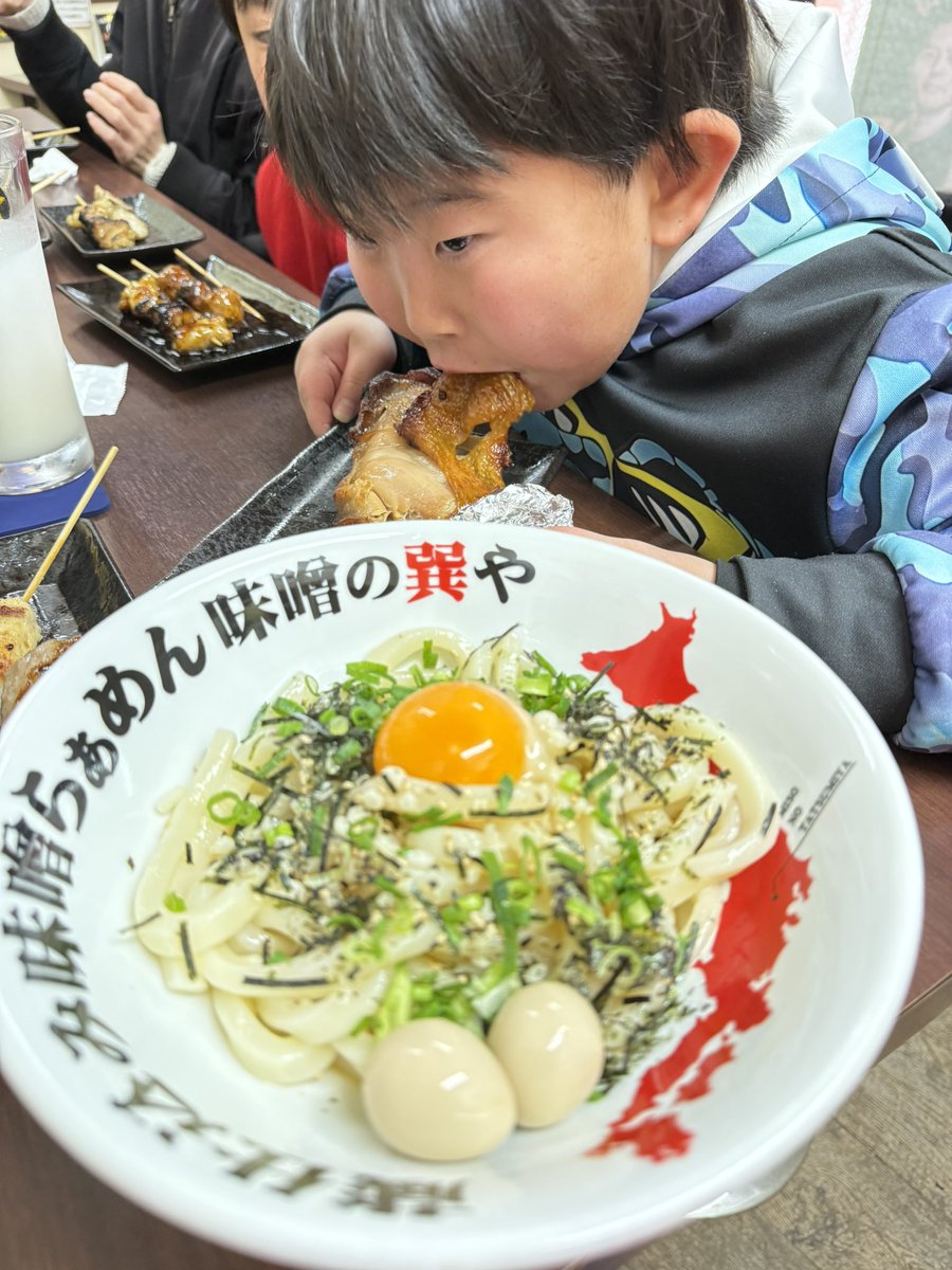 RB26N1spec @Tadaiwai ウチの幼獣もぶっかけ食べたくて、そこにパンダ