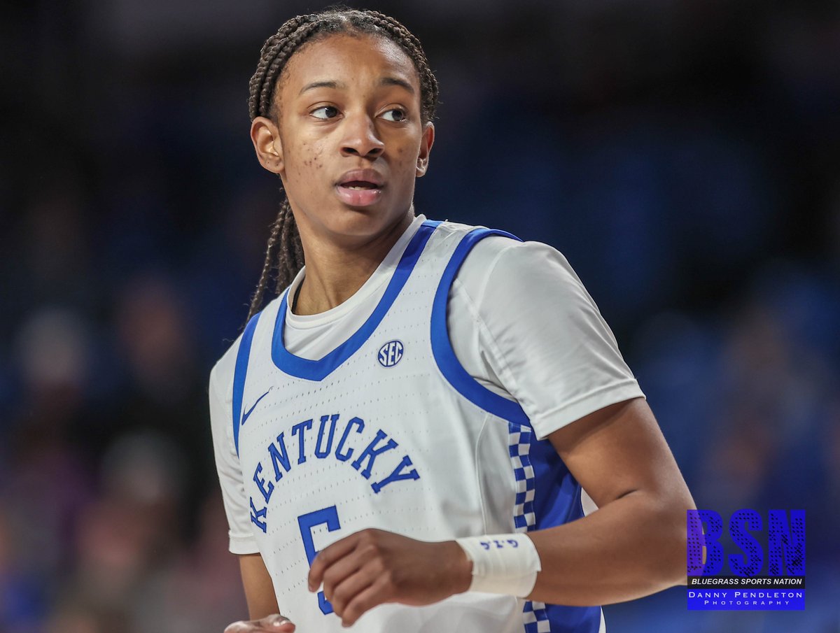 danpend3500's tweet image. Kentucky women clabbered Wright State at HMC #Friday night, 96-53. Clara Strack with 25. @BGSportsNation