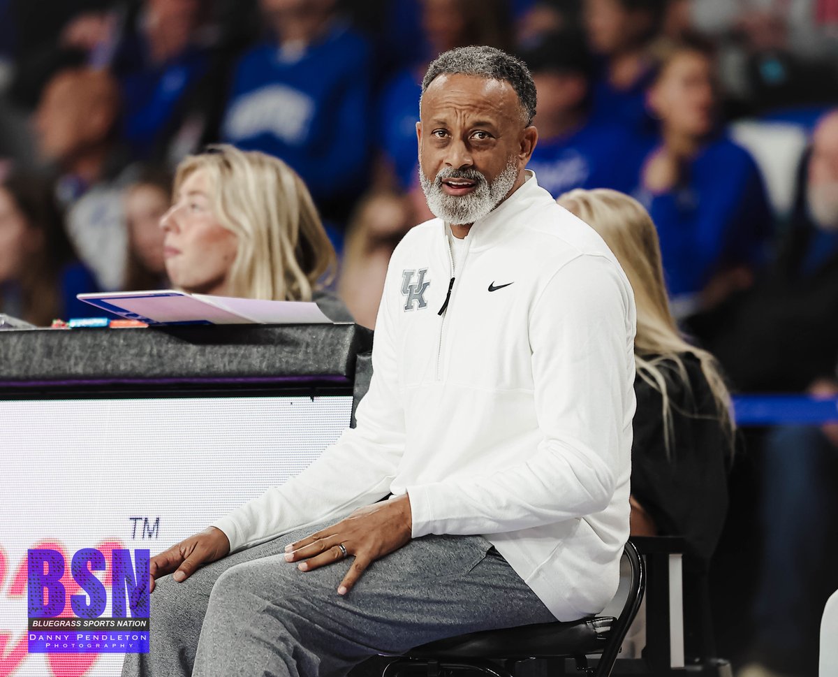 danpend3500's tweet image. Kentucky women clabbered Wright State at HMC #Friday night, 96-53. Clara Strack with 25. @BGSportsNation