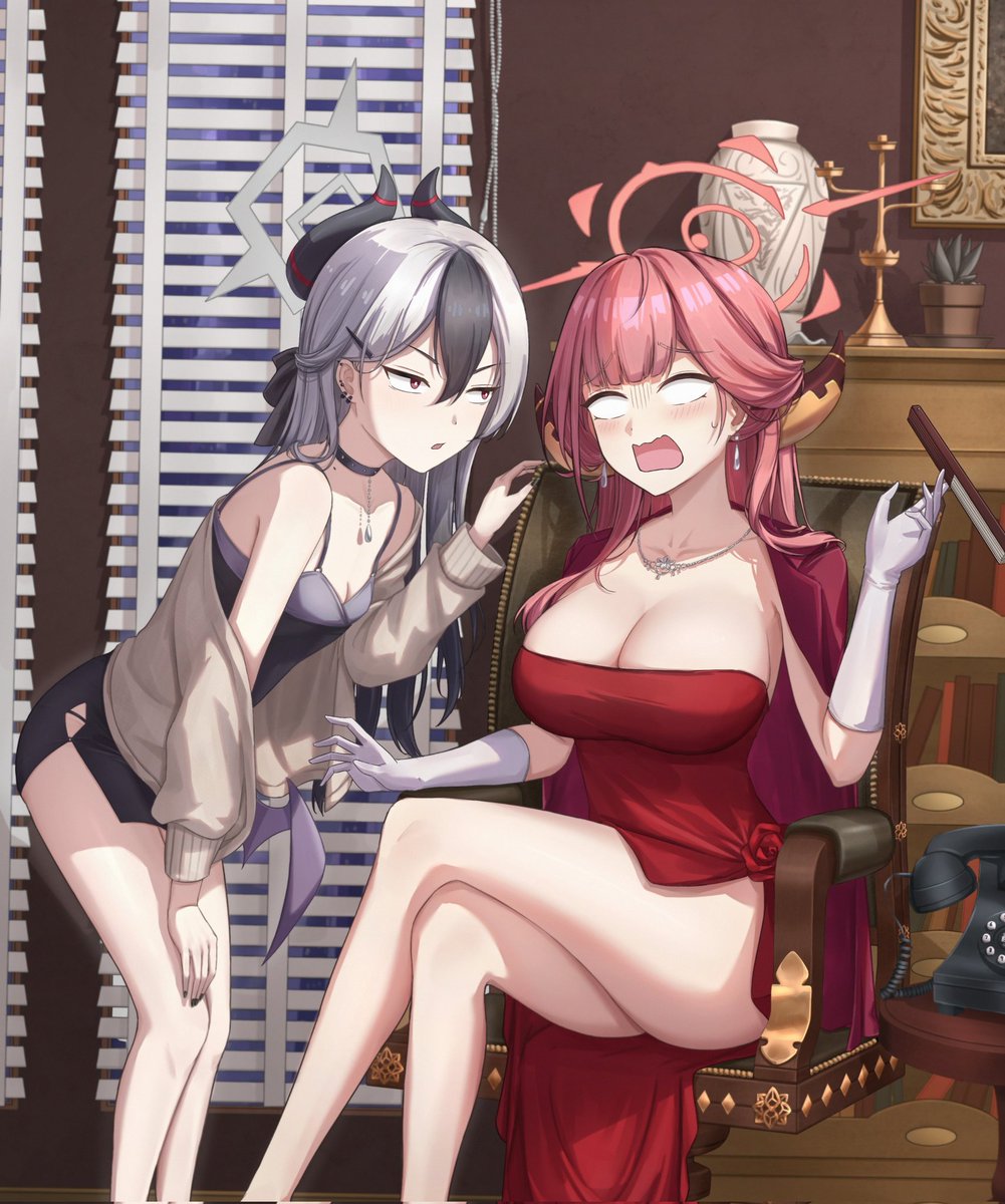 “Wait, what?!”
#ブルーアーカイブ #BlueArchive #碧蓝档案 #陸八魔アル #鬼方カヨコ