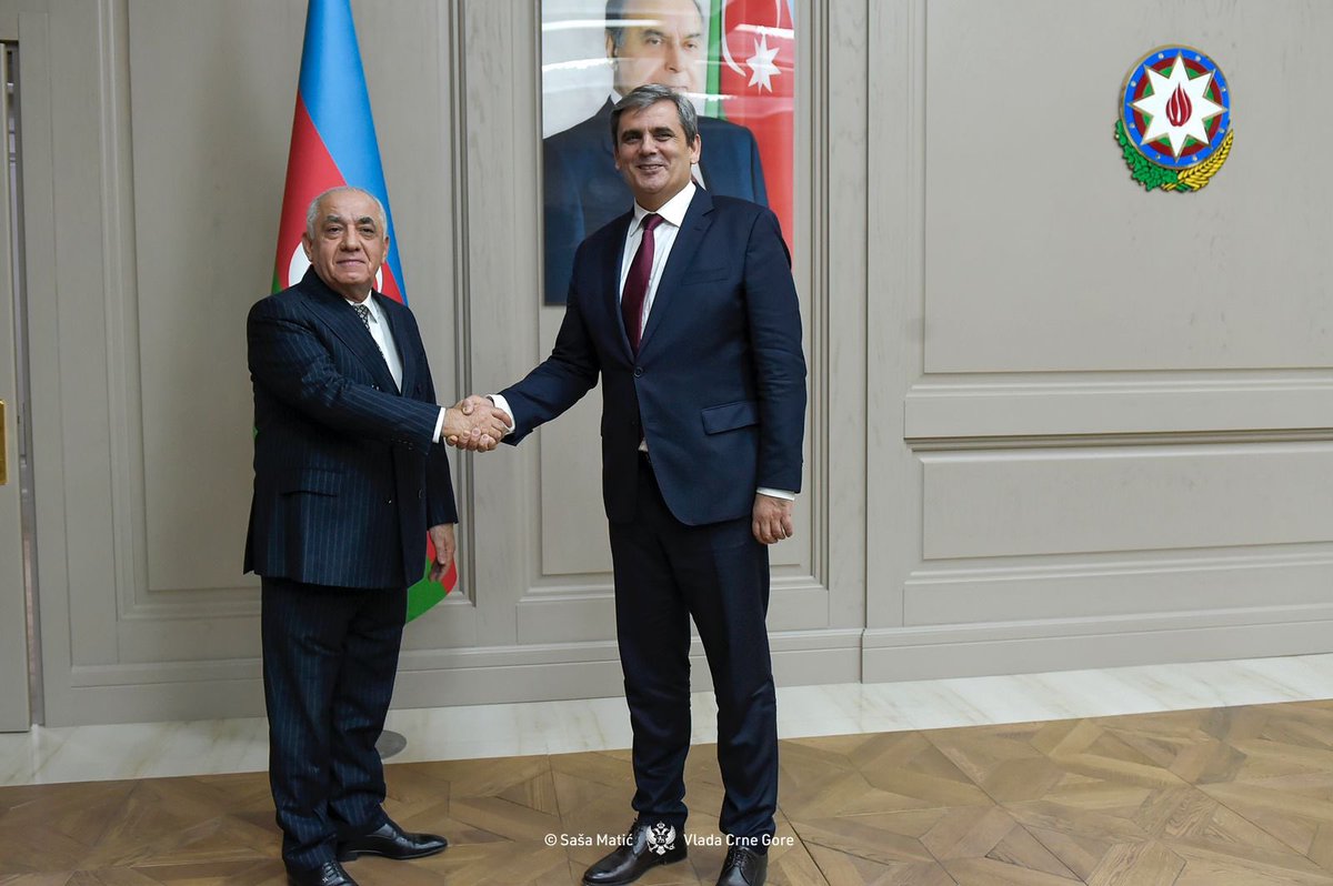 MFA_MNE's tweet image. 🇲🇪🇦🇿
🤝 As part of his official visit to #Baku, DPM &amp;amp; FM Ibrahimović held talks with Ali Asadov, Prime Minister of the Republic of #Azerbaijan.

🤝 Discussions focused on further strengthening bilateral relations, with particular emphasis on economic projects, investments, energy