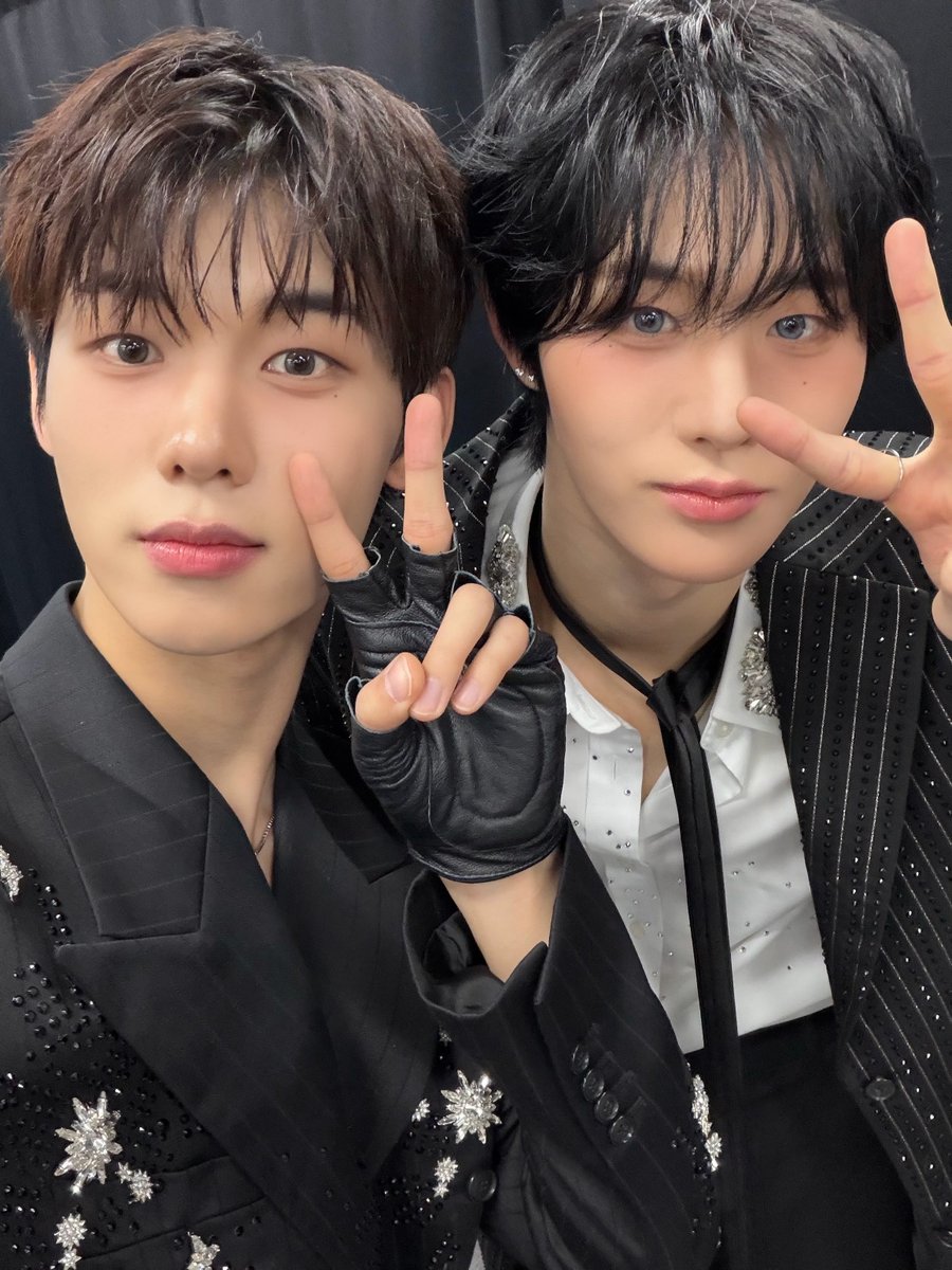 evnne_hanbin's tweet image. [📷] 251220 JEONGHYEON #이정현 🫧